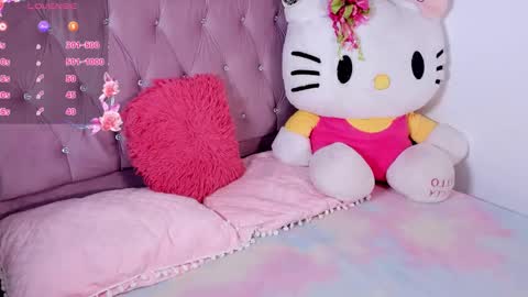 Snapshot of valentine_sweety chatting on 02.14.26 Valentine online show from 02.14.26