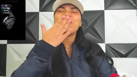 valeri_harpers4 online show from 02.20.26