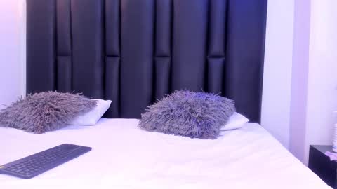 valeri_tafur online show from 02.16.25