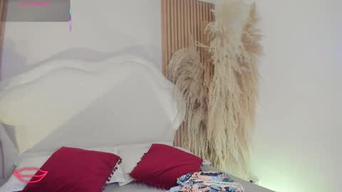 valeria_carter_ online show from 02.14.26