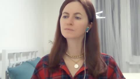 Snapshot of valerie_rose777 chatting on 01.12.25 valerie_rose777 online show from 01.12.25