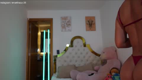 valeriecollinss_ online show from 02.20.26