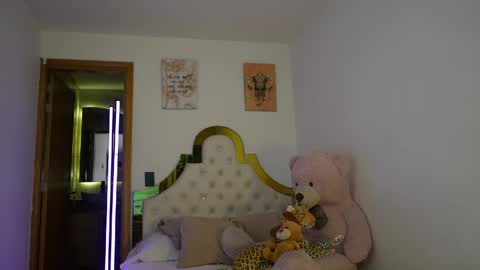 Snapshot of valeriecollinss_ chatting on 06.02.26 valeriecollinss_ online show from 06.02.26