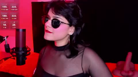 Snapshot of valeriekay__ chatting on 07.17.26 Valery online show from 07.17.26