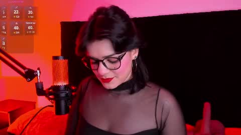 Snapshot of valeriekay__ chatting on 07.25.26 Valery online show from 07.25.26