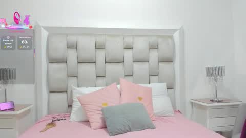 Valerie online show from 01.06.26