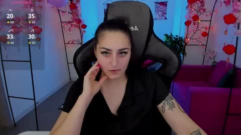 Valerie online show from 04.13.26