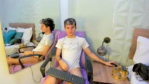 V A L E R I U S  online show from 06.23.26