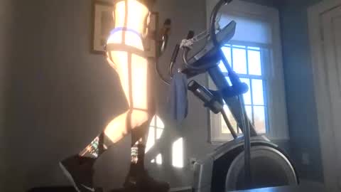 Snapshot of valeriusvitus99 chatting on 01.10.25 athletic ass muscles underwear smooth cock online show from 01.10.25