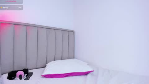 Cris  online show from 02.19.25