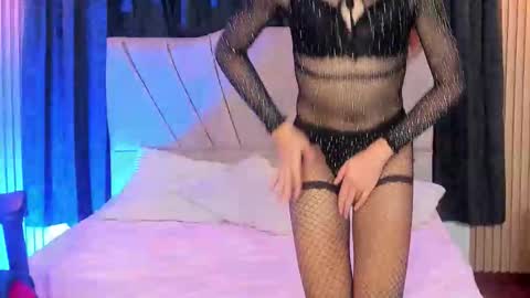 VALERY ROSE online show from 02.06.26