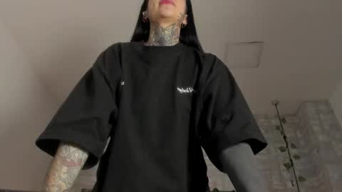 valerykat_ online show from 11.07.25