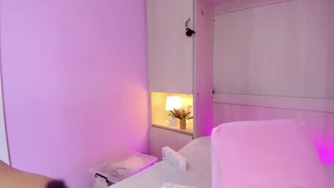 valerymeyerr online show from 11.22.25