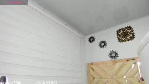 Snapshot of valeryrossee chatting on 03.11.25 VALERIA online show from 03.11.25