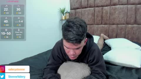 Valery Stonne  online show from 02.08.25