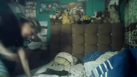 Valesh19 online show from 11.16.25