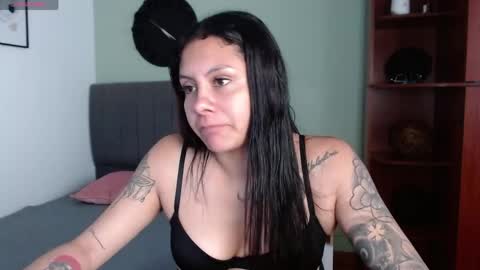 valevicious online show from 04.17.26