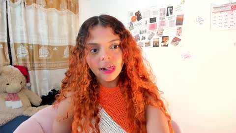 Snapshot of valientegirl_ chatting on 01.15.25 VALIENTE online show from 01.15.25