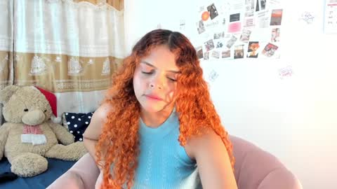 Snapshot of valientegirl_ chatting on 01.18.25 VALIENTE online show from 01.18.25