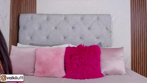 valkilu11 online show from 02.17.26