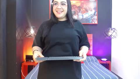 Valkirye  online show from 03.21.26