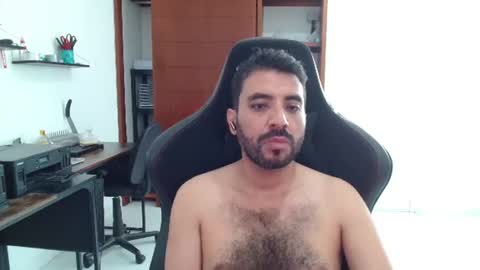 Snapshot of vallartamexi chatting on 06.21.26 Roberto Carlos online show from 06.21.26
