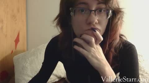 Snapshot of valleriestarr chatting on 11.05.25 Vallerie Starr online show from 11.05.25