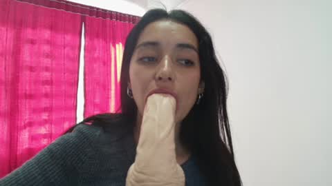 Taty independent account online show from 01.03.25