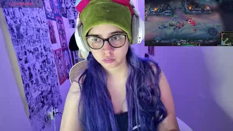 Im Violet online show from 11.24.25