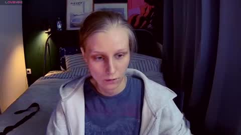 originally accaunt on cb - valorant girl   nude show - only pvt. online show from 06.11.26