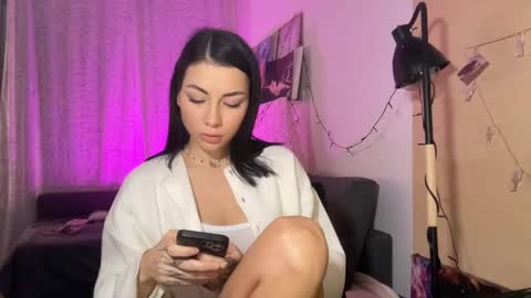 Little Devil online show from 02.08.25