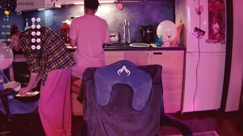 Snapshot of valorant_girl chatting on 04.29.26 Little Devil online show from 04.29.26