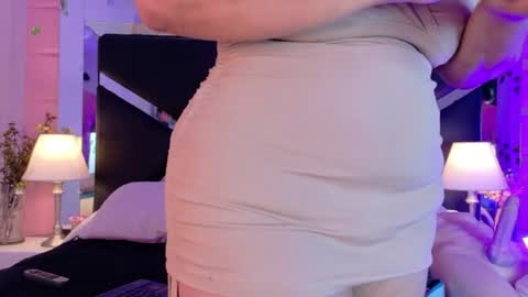 Snapshot of valrery_roussex chatting on 07.02.26 Valery online show from 07.02.26