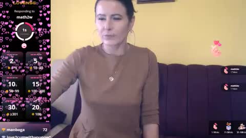 Snapshot of valysexybarbie chatting on 02.14.26 valentina online show from 02.14.26
