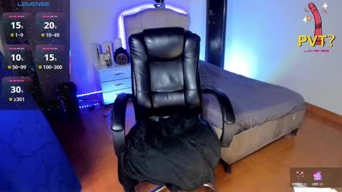 Valeria online show from 02.11.25