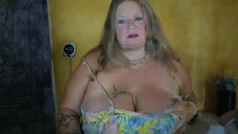 vampwoman online show from 06.14.26