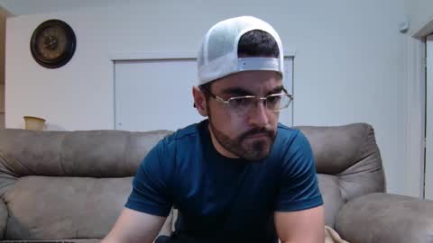 HUNG LATINO 888 bigcock fit athletic latino online show from 04.20.26