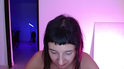 Snapshot of vandalovee chatting on 01.14.25 Babi Alu online show from 01.14.25