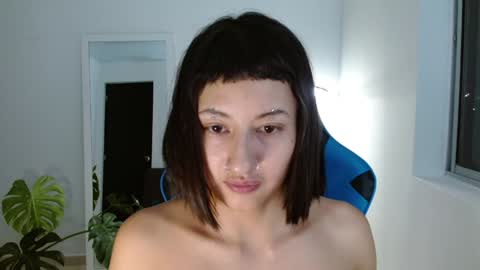 Snapshot of vandalovee chatting on 01.23.25 Babi Alu online show from 01.23.25