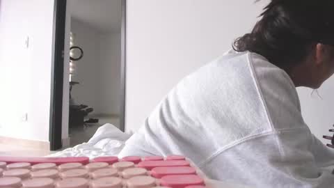 Snapshot of vandalovee chatting on 03.06.25 Babi Alu online show from 03.06.25