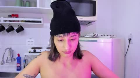 Babi Alu online show from 10.31.25