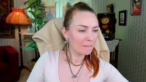 Snapshot of vandarossi chatting on 12.15.24 Vanda online show from 12.15.24