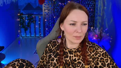 Snapshot of vandarossi chatting on 12.19.24 Vanda online show from 12.19.24