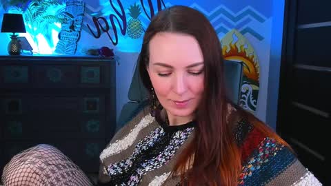 Snapshot of vandarossi chatting on 12.25.24 Vanda online show from 12.25.24