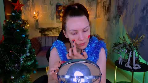 Snapshot of vandarossi chatting on 12.30.24 Vanda online show from 12.30.24