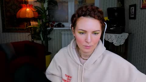 Snapshot of vandarossi chatting on 01.23.25 Vanda online show from 01.23.25