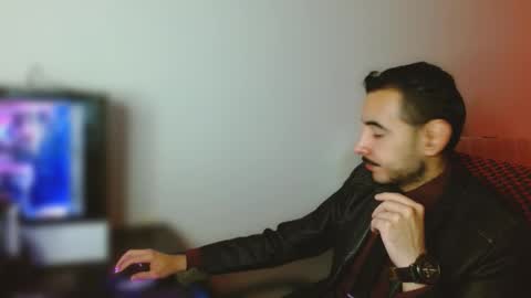 vanderheyl online show from 10.21.25