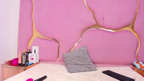 Vane online show from 09.20.25