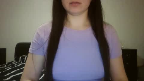 Snapshot of vanesajewel chatting on 03.11.25 VanesaJewel online show from 03.11.25