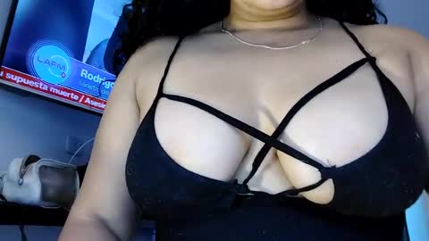 vanessa and samantha online show from 06.30.26